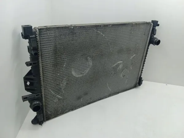 Radiateur d'eau Land Rover Evoque I 2015 OEM AMD111590 image 3