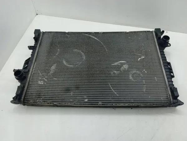 Radiateur d'eau Land Rover Evoque I 2015 OEM AMD111590 image 8