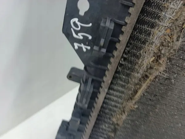 Radiateur d'eau Land Rover Evoque I 2015 OEM AMD111590 image 9