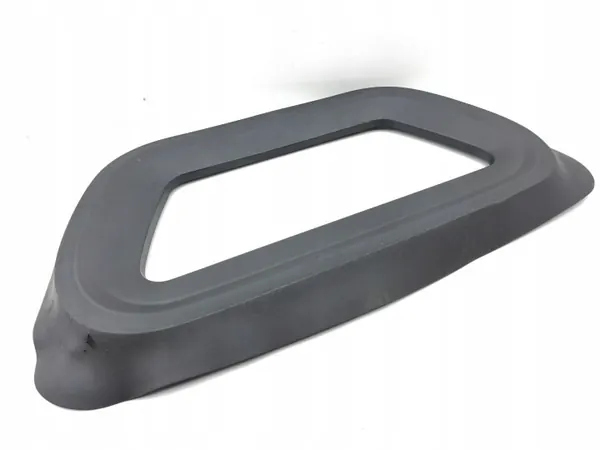 Tesla Model Y 2023 Motorhuvestätsning OEM 149408800C image 2