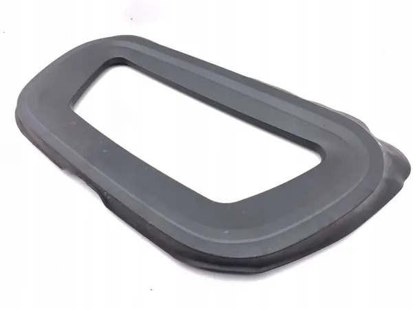 Tesla Model Y 2023 Motorhuvestätsning OEM 149408800C image 4