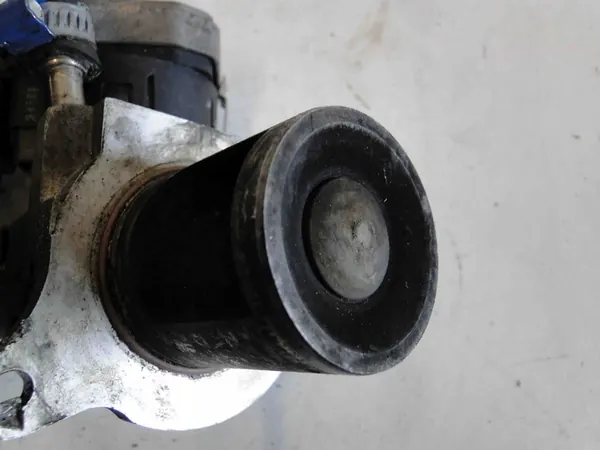 VÁLVULA EGR MERCEDES ML 164 A6421401960 image 7