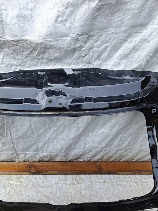 Takaluukku Toyota RAV4 V 2018+ image 4