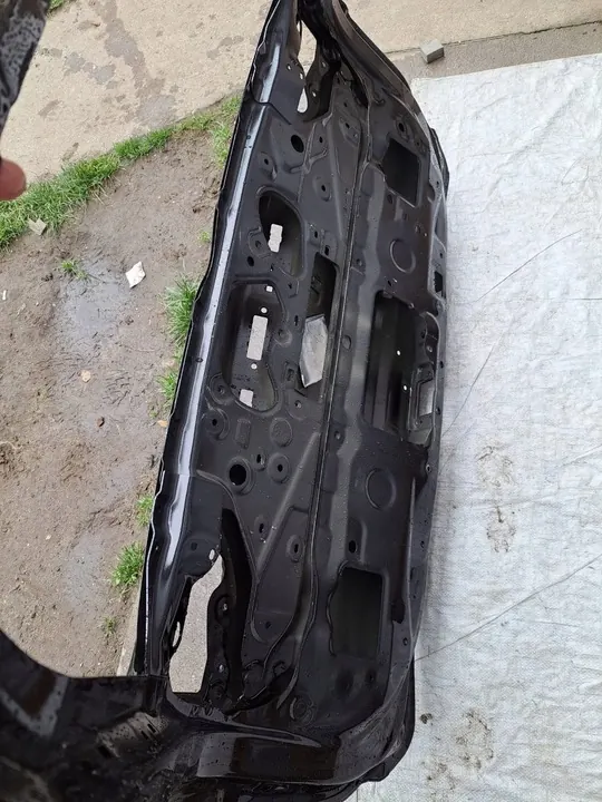 Takaluukku Toyota RAV4 V 2018+ image 6