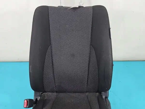 Left Front Heated Seat Hyundai Tucson I 04-09 image 3