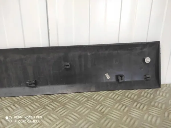 Garniture de porte avant OEM 9682859377 Citroen Berlingo image 8