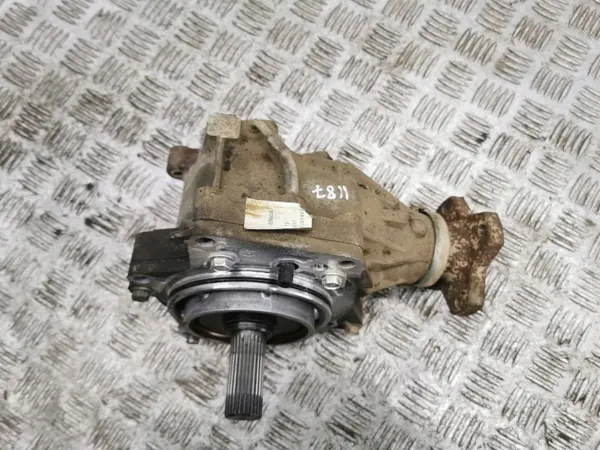 Nissan Verteilergetriebe OEM AMD187671 - Gebraucht image 2