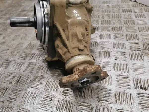 Nissan Verteilergetriebe OEM AMD187671 - Gebraucht image 6