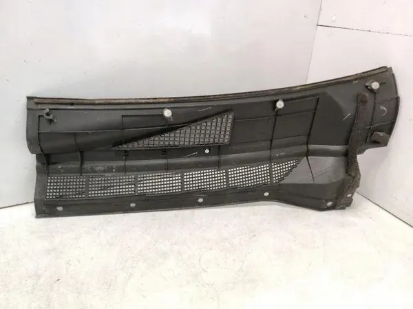 OEM 668117S000 Framruta torkararm Nissan Armada Y62 image 5