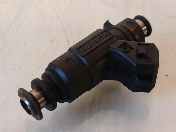 Inyector de combustible 5.5 V8 Kompressor Mercedes image 2