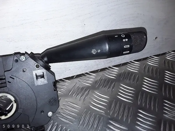 Fiat Linea Kytkin OEM AM-509903 - Käytetty Osa image 4