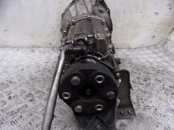 Manuaalivaihteisto BMW E60 2.0 D MTFLT3 image 5