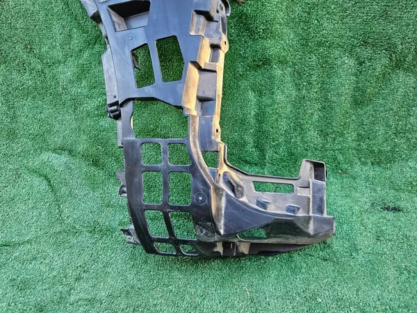 Reforço de para-choque direito VW Touareg III 18 R-Line OEM image 4