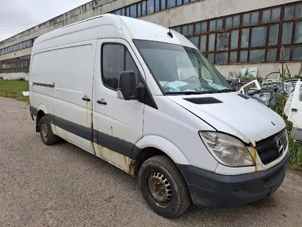 Mercedes-Benz Sprinter ESP Speed Sensor 2008 2.2L 0265005628 image 4