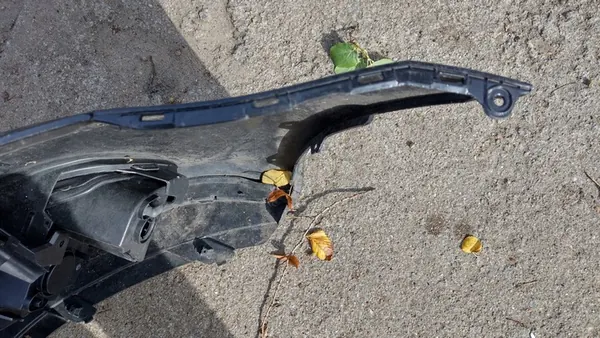 Paraurti anteriore Volkswagen VW Polo 6C Lift 14-17 image 7