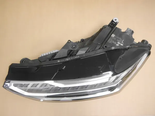 AUDI A7 4K LED Matrix-Beam Links 4K8941035F image 2