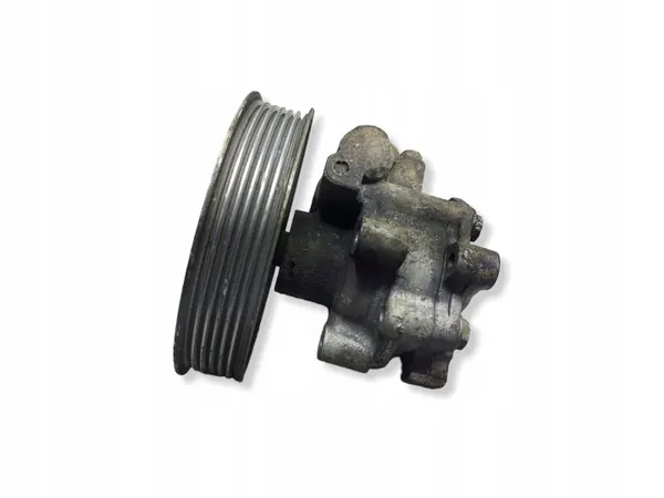 Pompe de direction OEM 8E0145153 pour Audi A4 B6 3.0 image 3