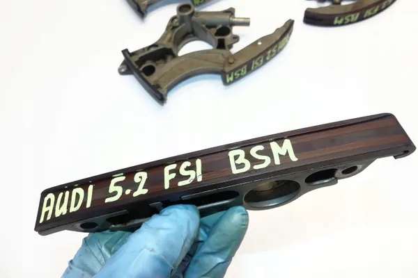 Audi A8 D3 5.2 FSI V10 distributieriemkit - Gebruikt OEM image 4