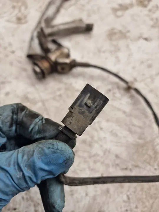 Injecteur AdBlue Volkswagen Touareg II image 2