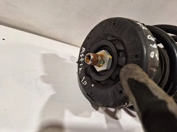 Ammortizzatore Anteriore Sinistro Opel Astra J 1.7 CDTI image 4