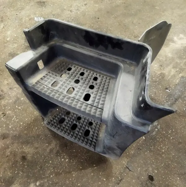 Marchepied Cabine Gauche Iveco Stralis OEM 504067512 image 4