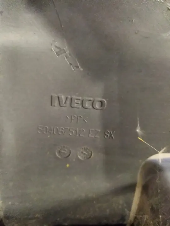 Marchepied Cabine Gauche Iveco Stralis OEM 504067512 image 7