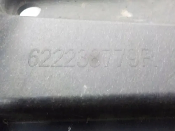 OEM 622238779R Vänster framlykta glidlist image 3