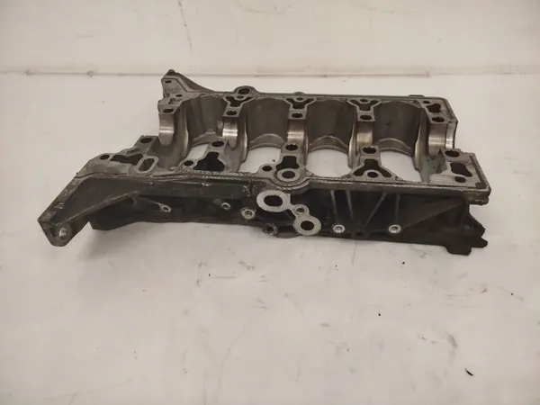 Öljypan OEM 55569916GC Opel Astra 1.6CDTI:lle image 6