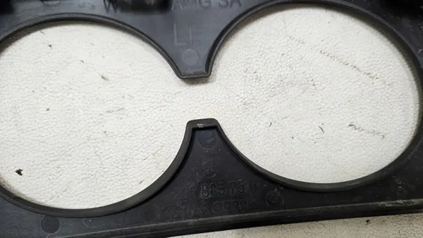 Grille de pare-chocs arrière Mercedes C-Class W205 AMG A2058857504 image 4