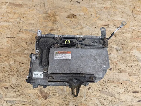 Toyotan invertteri G9200-47210 Prius III, Auris, Lexus CT image 2