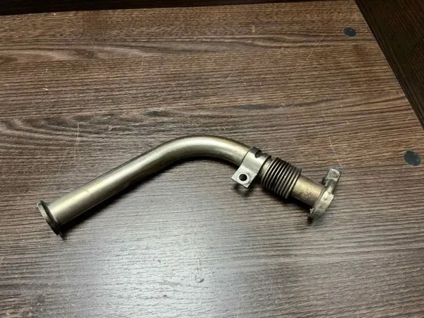 Tuyau EGR OEM RAJ19190 pour Mercedes-Benz Sprinter image 2