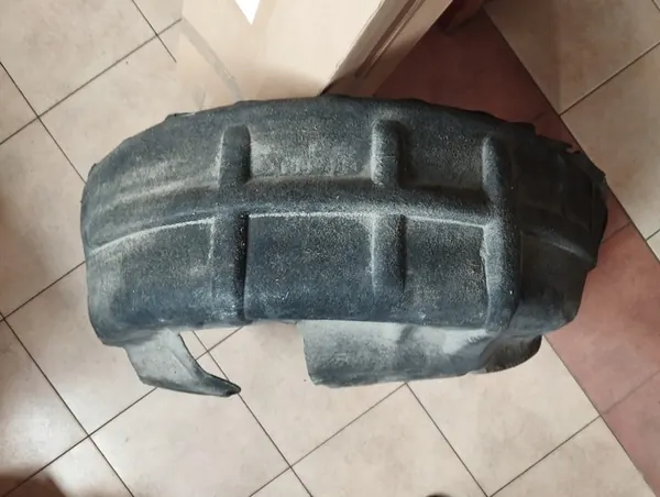 VOLVO XC60 I Rear Right Wheel Arch 2009-2018 image 3