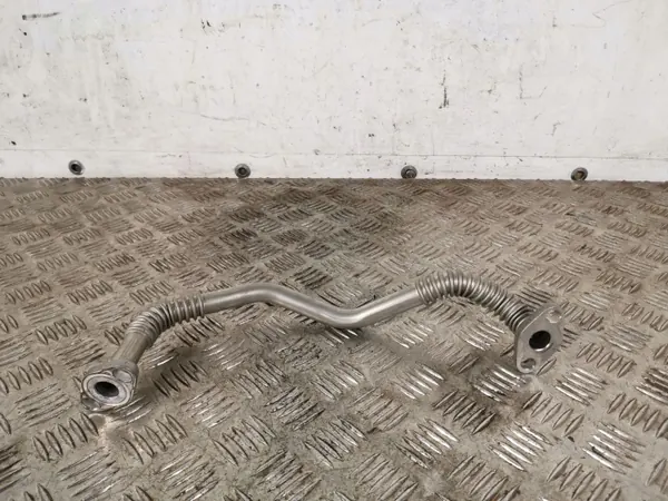 Tuyau EGR Hyundai OEM FBZ11114 - État Utilisé image 2