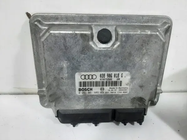 AUDI A6 C5 1.9TDI Moottorin Ohjausyksikkö OEM 038906018G image 4