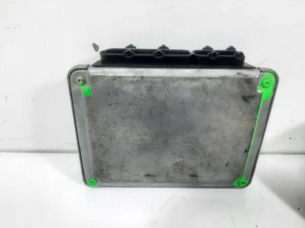 AUDI A6 C5 1.9TDI Moottorin Ohjausyksikkö OEM 038906018G image 5