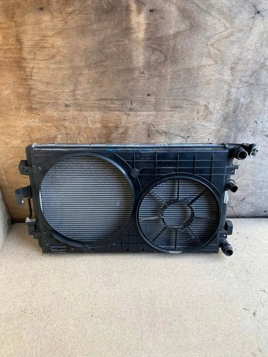 Volkswagen Golf V Kylare 1J0820411D image 2