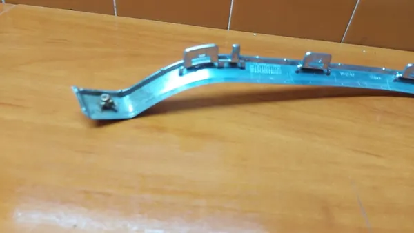 Rivestimento paraurti anteriore sinistro Toyota Yaris III 14-17 image 8