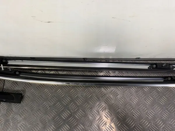 Toyota Auris dakdragers OEM FBZ22287 - Gebruikt image 3