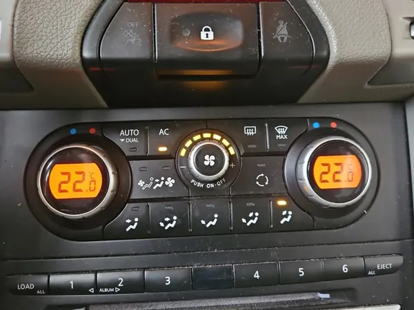 Console Panneau Aération Renault Koleos 27500JY76C image 2