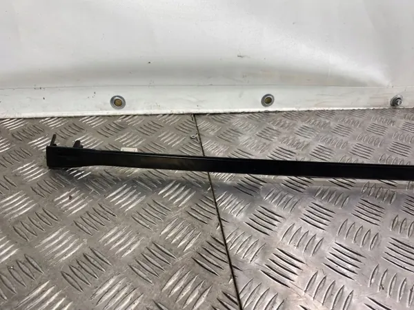 Honda CR-V Takräcke OEM FBZ20596 - Begagnad image 4
