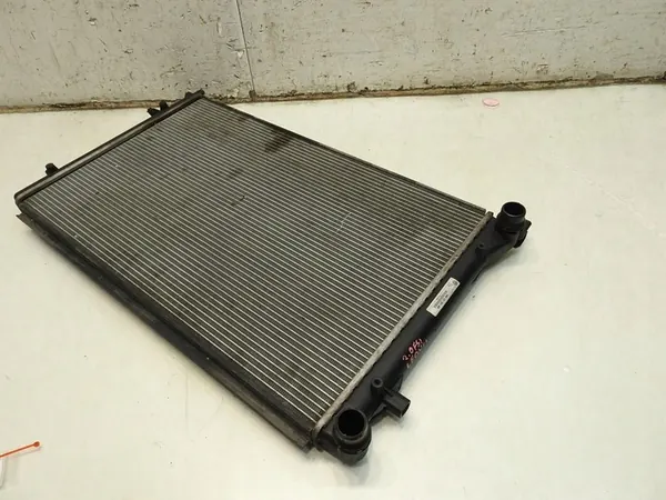 Vattenkylare SEAT LEON II 2.0 FSI image 3