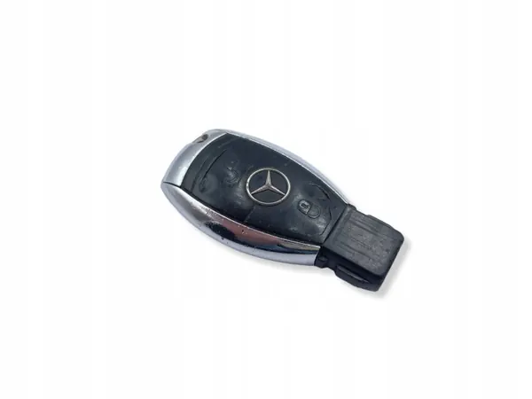 Mercedes-avain OEM UHP2237 - 2 Näppäintä Hopea Käytetty image 4