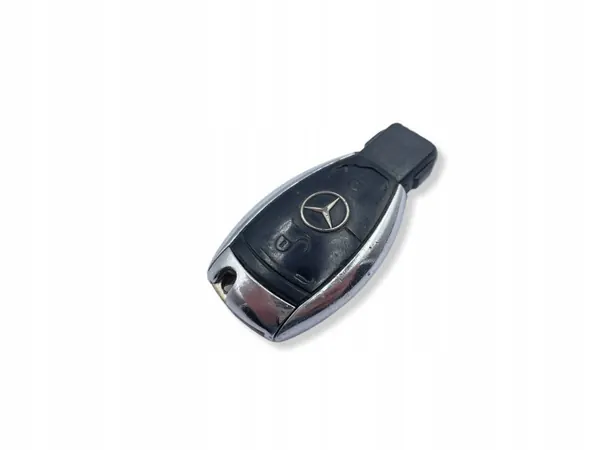 Mercedes-avain OEM UHP2237 - 2 Näppäintä Hopea Käytetty image 5