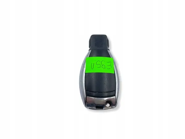 Mercedes-avain OEM UHP2237 - 2 Näppäintä Hopea Käytetty image 6