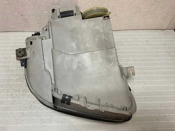 MERCEDES SLK R170 Linker koplamp H7 image 9