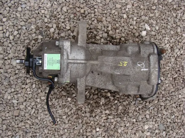 Ponte posteriore KIA Sportage II Hyundai Tucson I 2.0 CRDI 4x4 OEM 4780039000 image 2