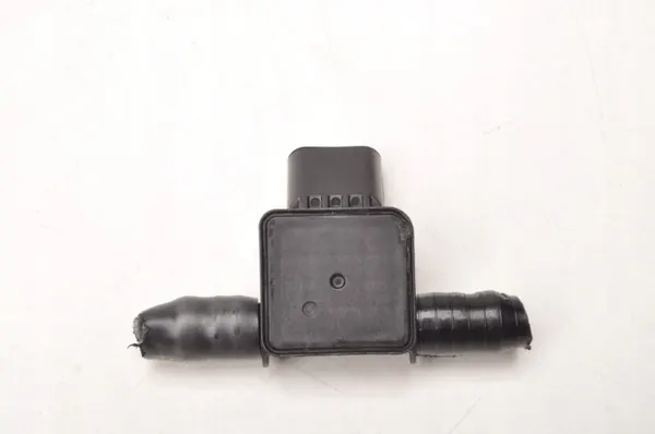 Válvula combustible OEM 05E906052 para Skoda Octavia IV image 2