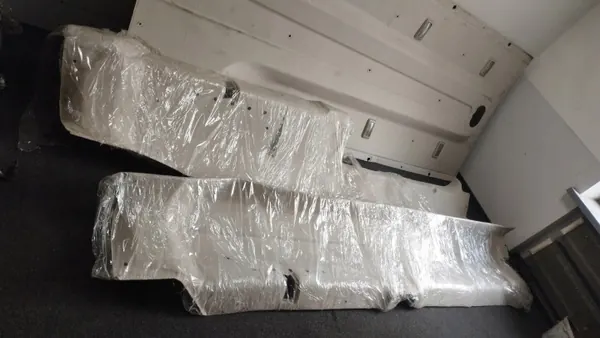 Traverse arrière OEM PODSUFTKA TYLNA L3H2 image 4