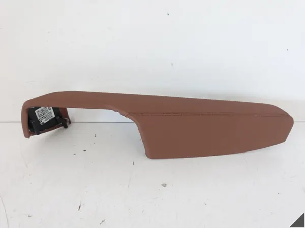 Apoio de braço porta dianteira esquerda OEM 66537957 - Audi Q3 83A image 2