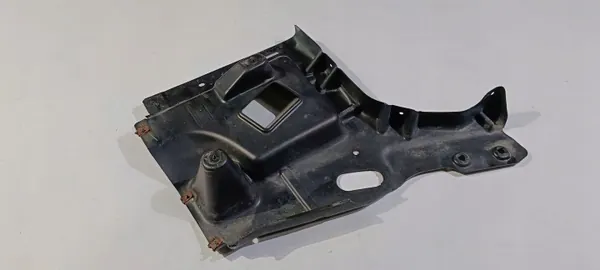 OEM 11016829 Cache de panneau sous châssis gauche Maserati Levante image 5